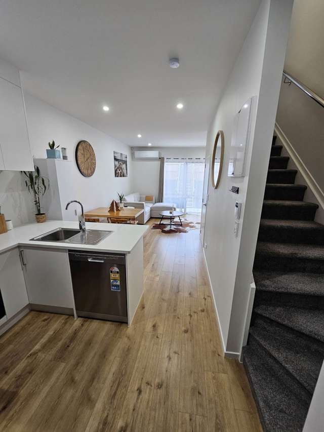 4 Creekside Way Flat Bush_2