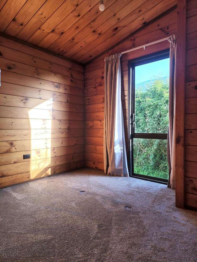 24 George Street New Plymouth Central_11