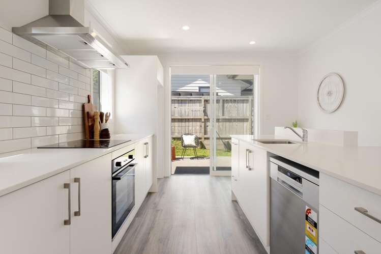 75b Pakanga Grove Pyes Pa_11