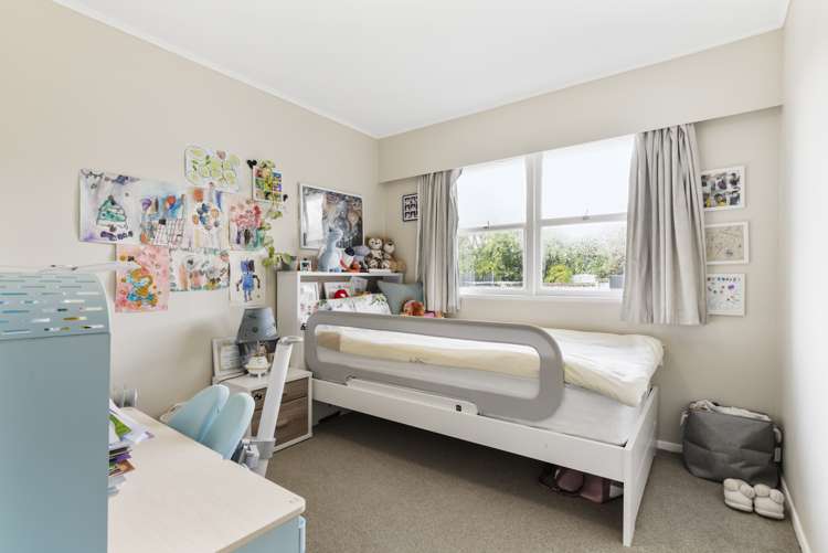 11 Portadown Avenue Pakuranga Heights_8