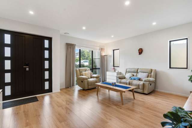 68 Thomas Road Flat Bush_2