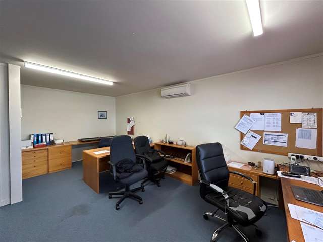 Unit E2, 269A Mount Smart Road Onehunga_4