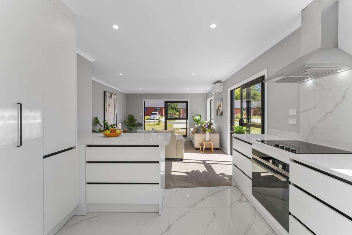 12 and 14 Winnie Close_2