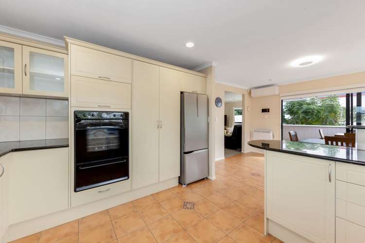 6 Gleneagles Grove Wattle Downs_7