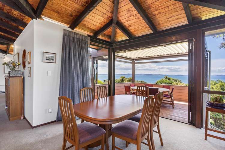 60 Pacific Parade Army Bay_45