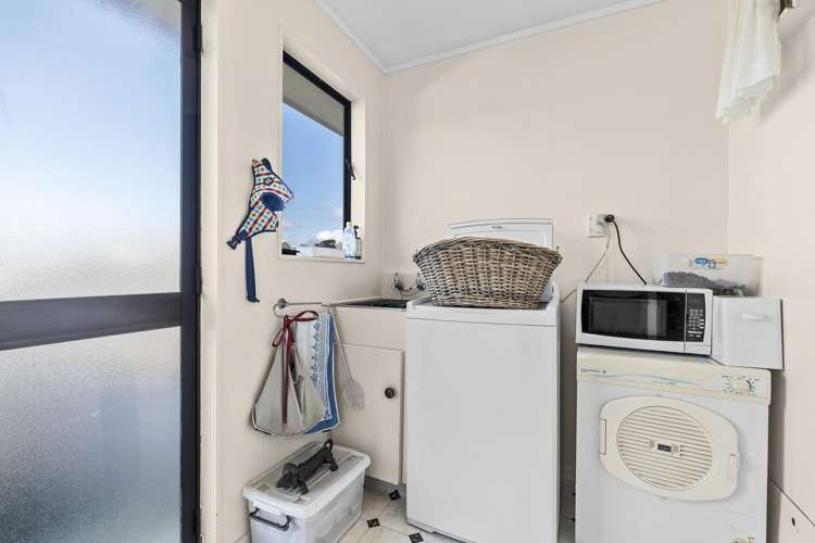 24A Kenmore Street Westown_11