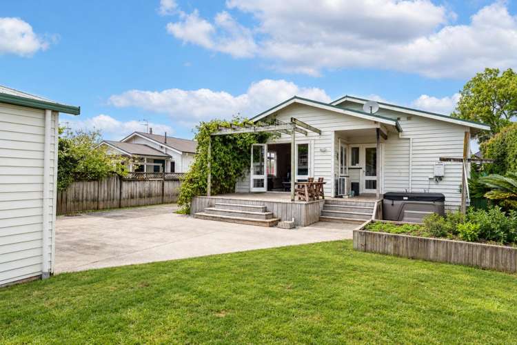 55 Naylor Street Hamilton East_17