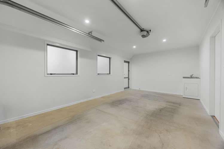 190 Golf Road Titirangi_35