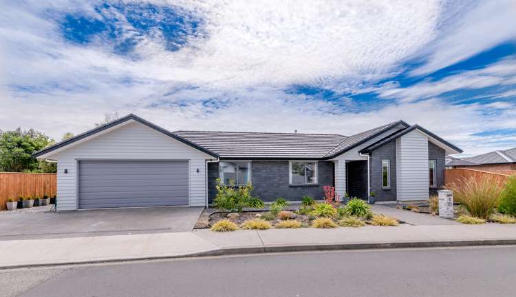 6 Saint Vincent Way Waikanae_24