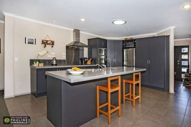 6 Bonselaar Drive Kamo_1