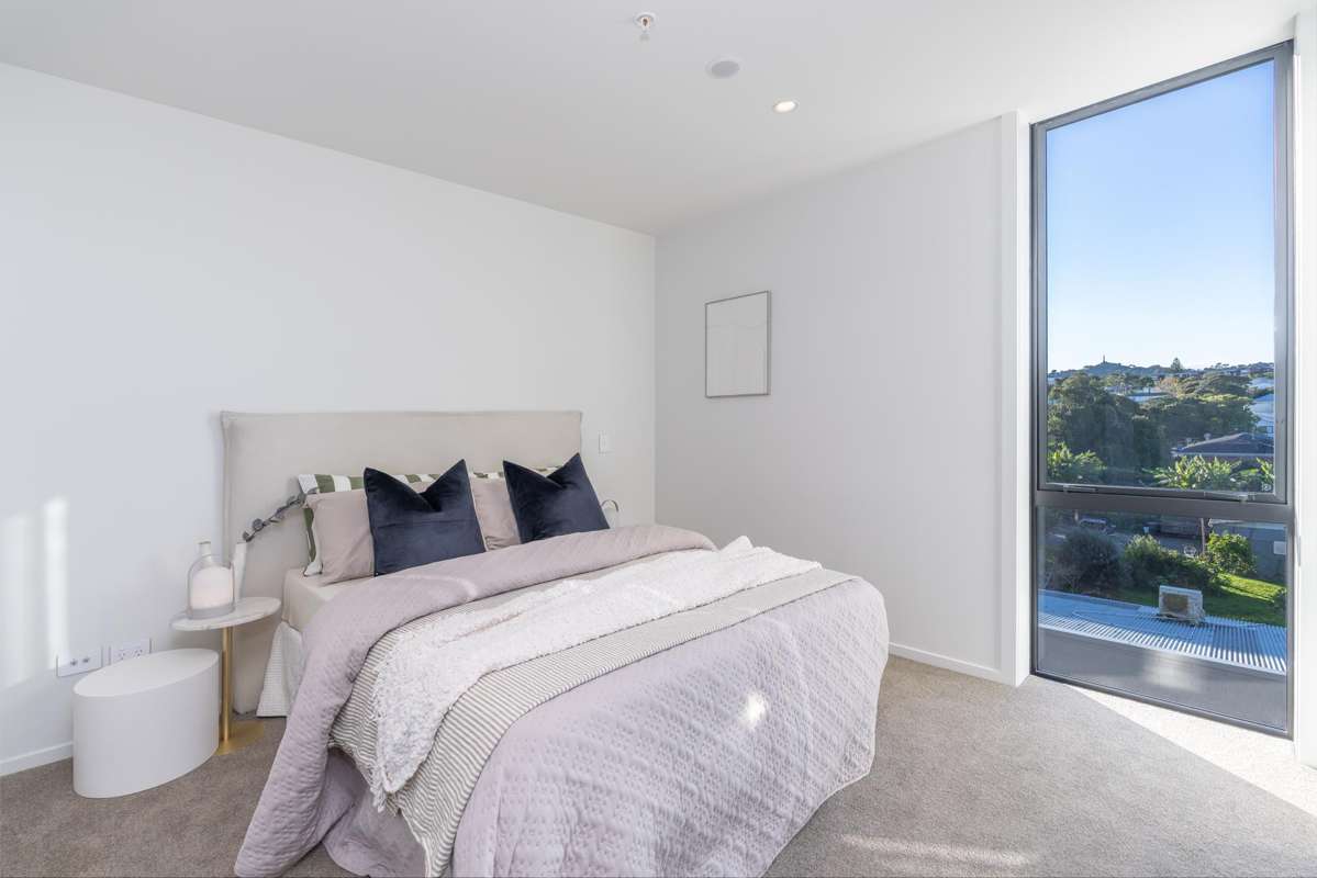 3/11 Spring Street_3