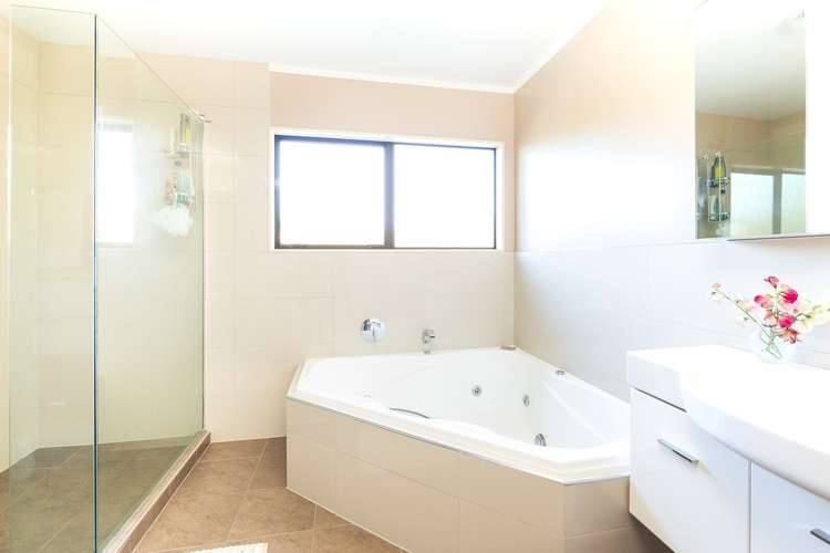 33 Bellbird Rise Murrays Bay_18