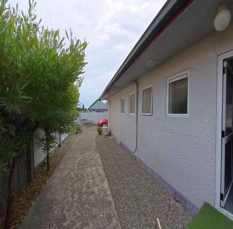 2/69 Golf Road_0