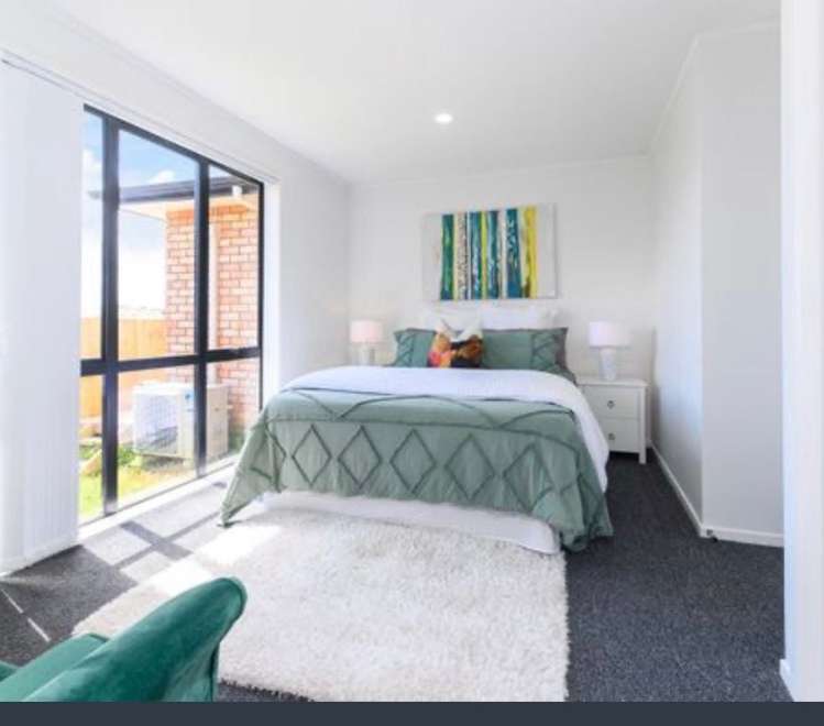 8 Dovey Place Massey_2