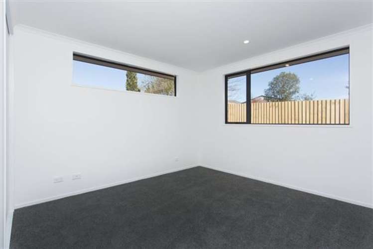 68b Travis Road Burwood_7