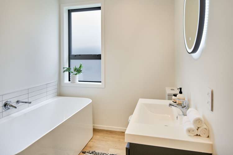 3/39 Nelson Street Petone_12