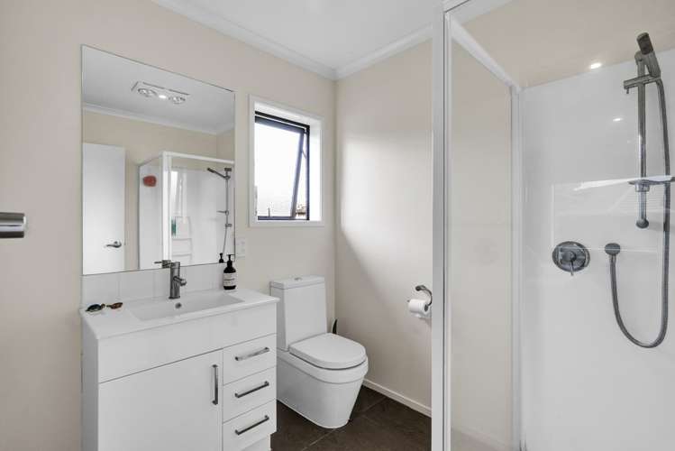 18b Estate Grove Inglewood_13