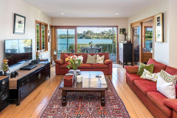49 Pohutukawa Avenue Cockle Bay_5