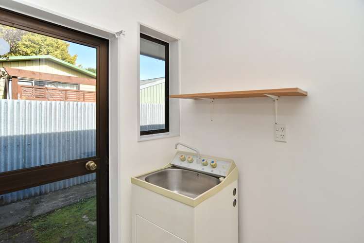 2 Dickson Crescent Hornby_12