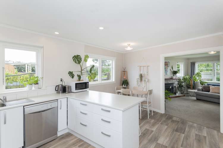 78 Main Road Makaraka_5