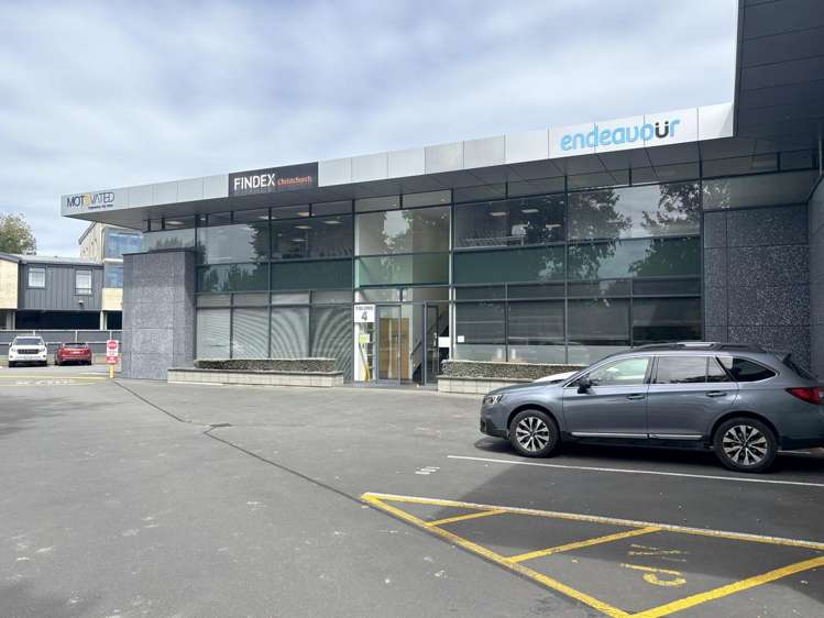 4/1 Show Place Addington_7