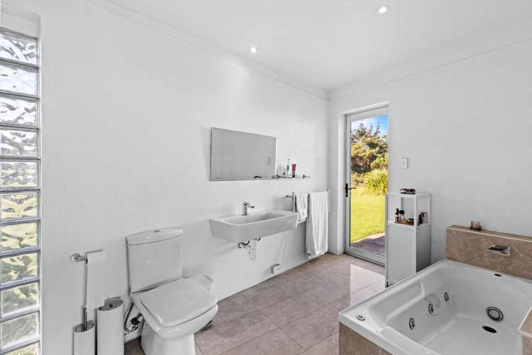 73 Robertson Road Otaua_19