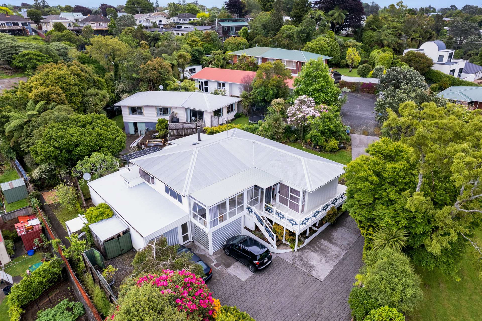 6d Beaumont Crescent Frankleigh Park_0