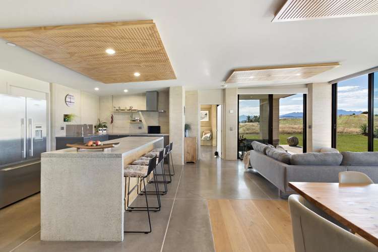 197 Loess Lane Hawea Flat_4