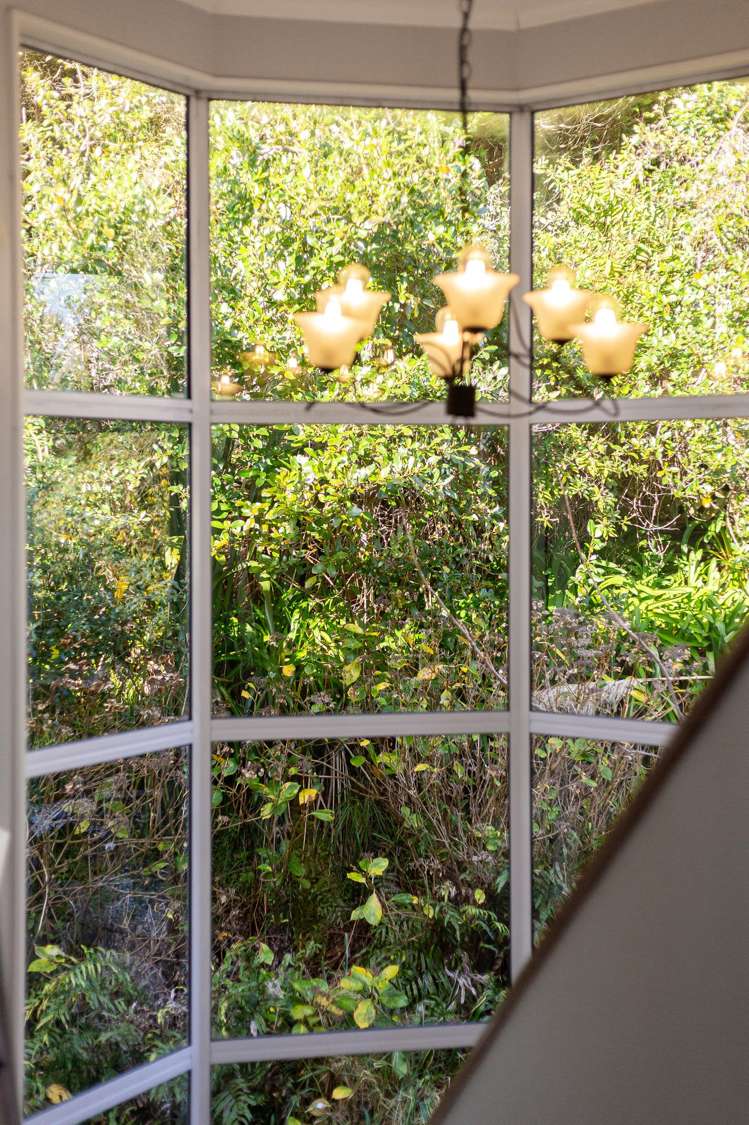 6 Iona Place Papakowhai_38