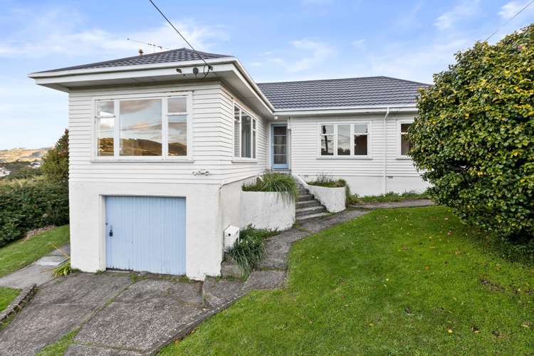 17 Hampton Hill Road Tawa_16