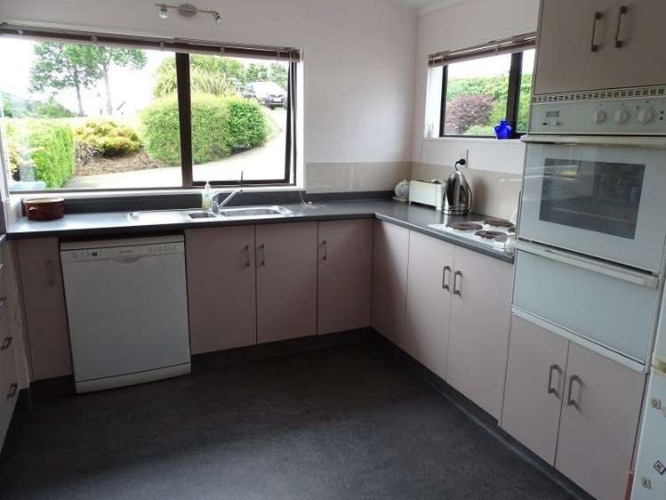 22 Woodstock Avenue Karangahake_6