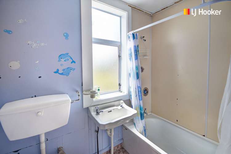 10 Macbeth Street Caversham_12