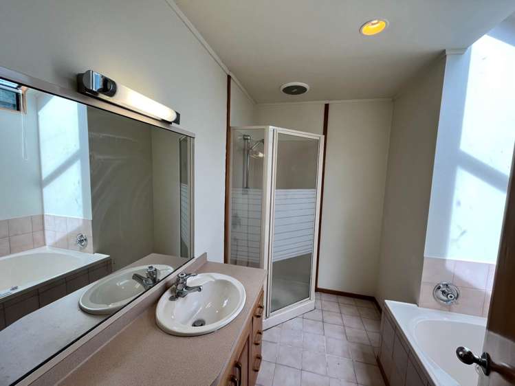 22 Ngaiwi Street Orakei_10