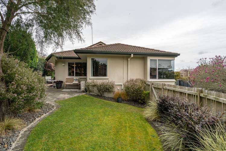 12 Munro Place Flagstaff_17
