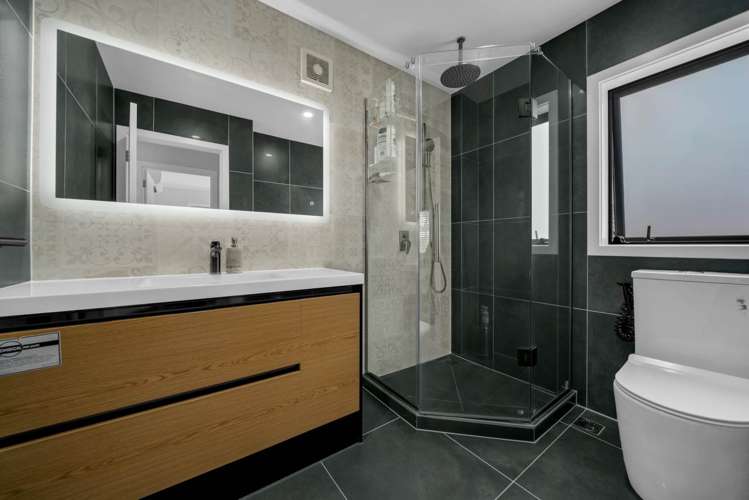 5A Letterkenny Place Blockhouse Bay_21