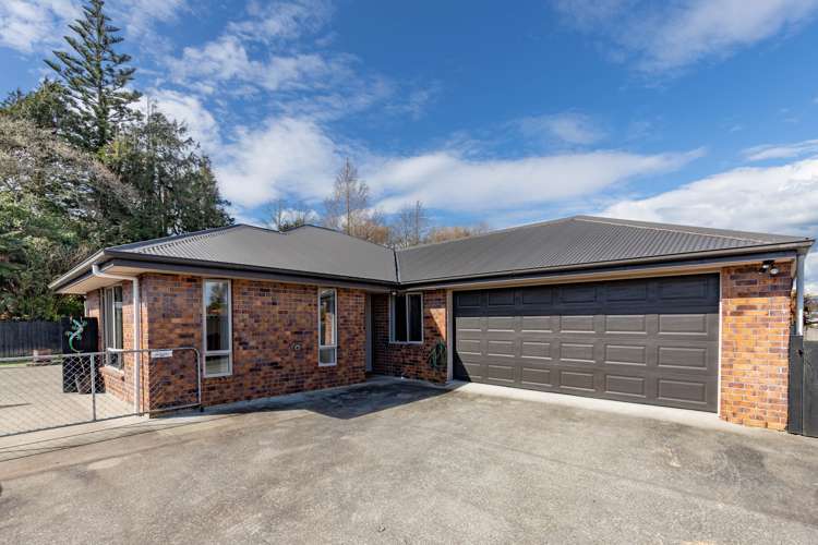 86 Hoffman Street Hokitika_16