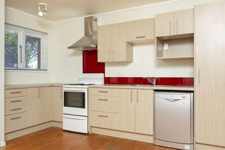 7 Mountbatten Place Papakura_5