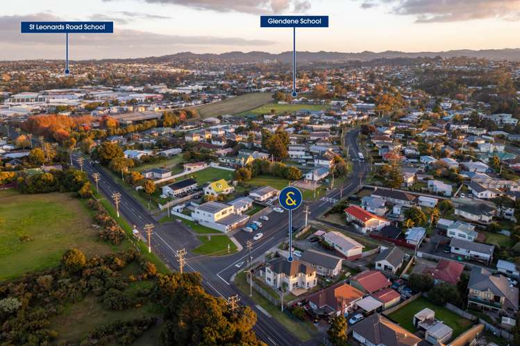 1 Barrys Road Glendene_22