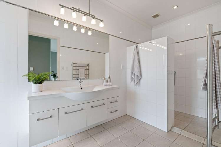 36 Great West Road Westbrook_19