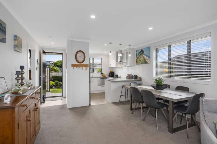26/4 Greystone Place_4