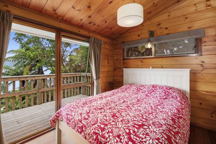 248 Spencer Road Lake Tarawera_12