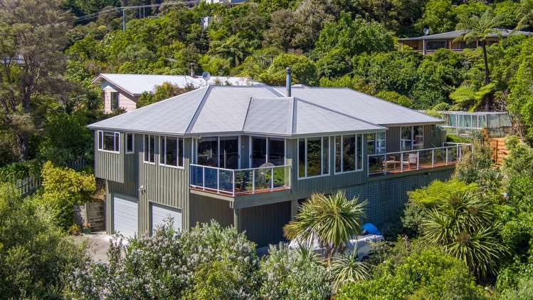 762 Queen Charlotte Drive Havelock_0