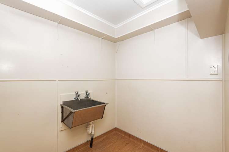 11 Brentwood Avenue Highbury_10