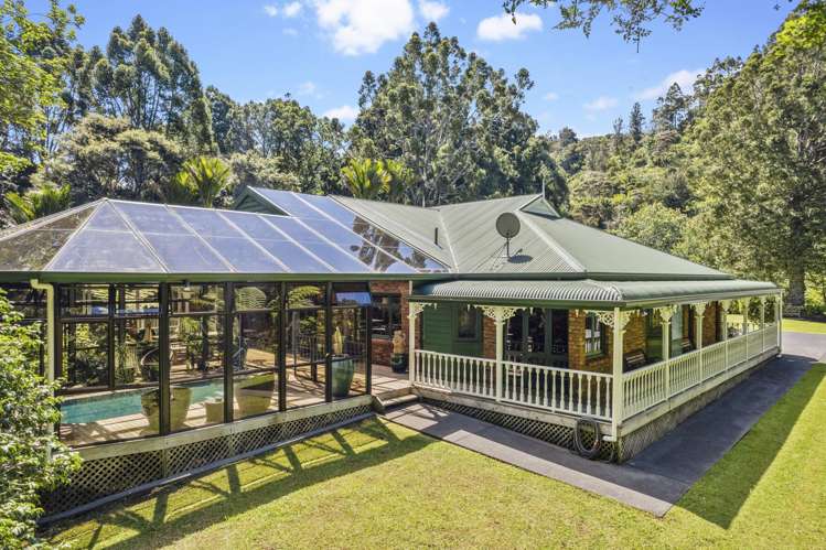 75 Woodlands Park Road Titirangi_5