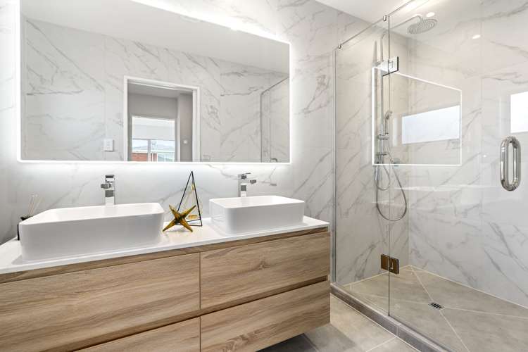 3c Rustic Avenue Mount Roskill_24