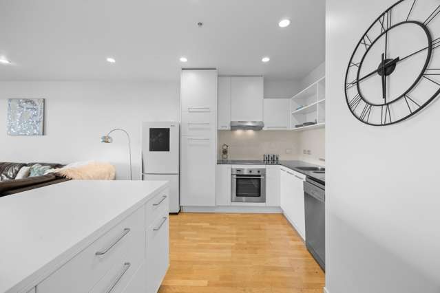 610/18 Beach Road Auckland Central_4