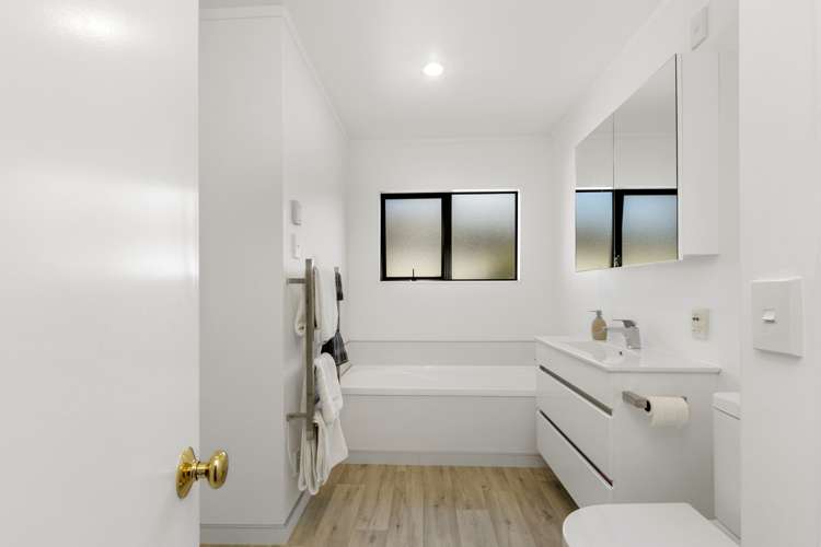 3/358 Waiwhetu Road Fairfield_3