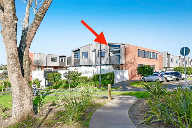 1/4 Stables Lane Silverdale_8