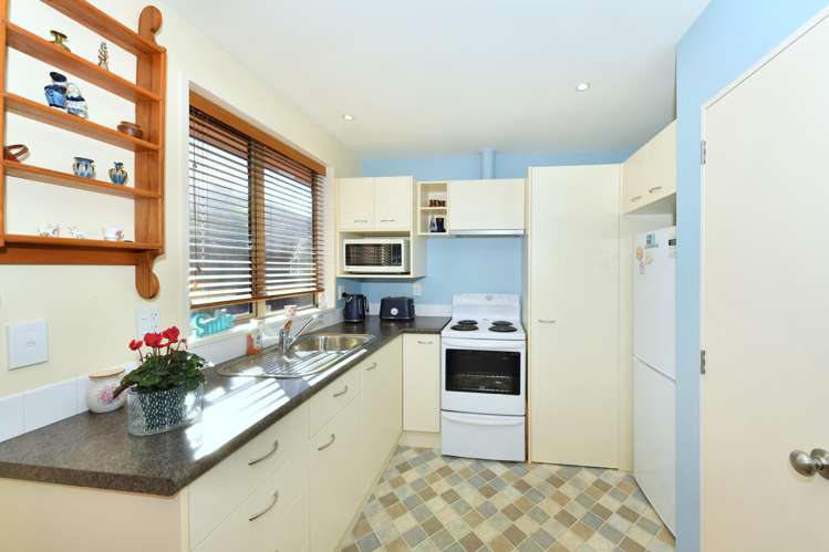 4/108 Yaldhurst Road Sockburn_10