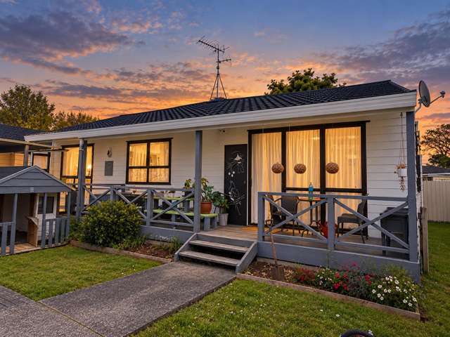 Three Bedrooms & So Convenient!
